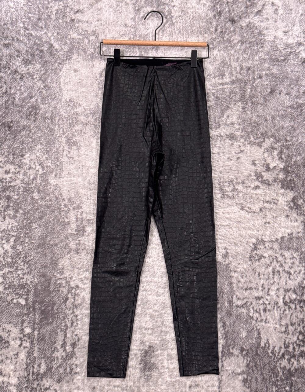 Commando Leggings Small Womens Black Faux Leather Reptile Alligator Crocodile